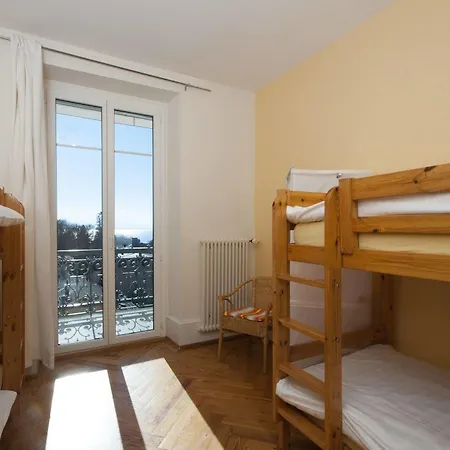 & Backpacker Lausanne