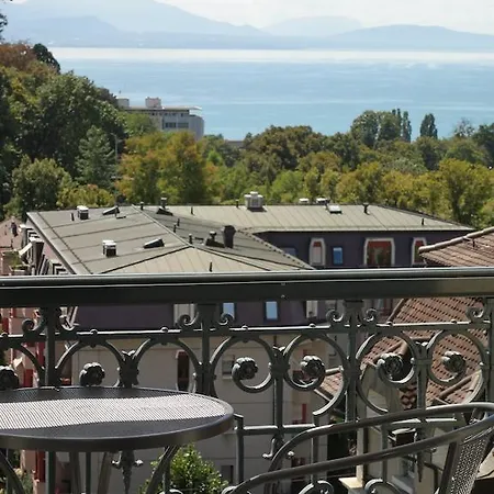 & Backpacker Lausanne