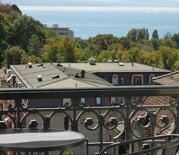 & Backpacker Lausanne